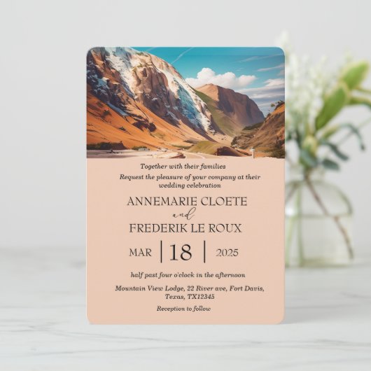 Mountain Watercolor Evergreen Rustikale Hochzeit Einladung (Stehend Vorderseite)