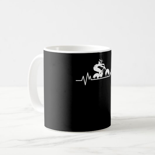 Mountainbike Downhill Herzschlag Fahrradverleih Kaffeetasse (Vorderseite Links)