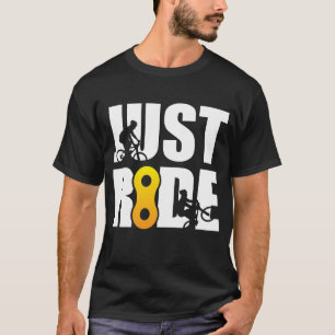 Mountainbike-gerade Fahrt, die MTB T-Shirt