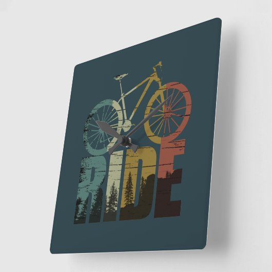 Mountainbiker Quadratische Wanduhr (Winkel)
