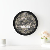 Mountainer Digital Camouflage Personalisiert Große Wanduhr (Zuhause)