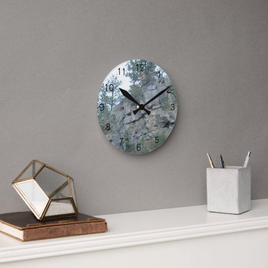 Mountainous Acrylic Wall Clock Runde Wanduhr (Büro)