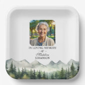 Mountains and Trees Celebration Of Life Funeral Pappteller (Vorderseite)