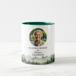 Mountains and Trees Celebration Of Life Keepsake Zweifarbige Tasse