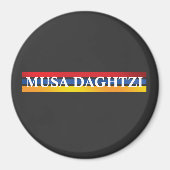 Mousa Dagtzi Magnet (Vorne)