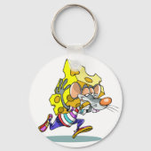 Mouse Carrying Cheese Keychain Schlüsselanhänger (Vorderseite)