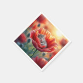 Mouse schlafen in einer roten Mohnblume-Blume Serviette (Ecke)