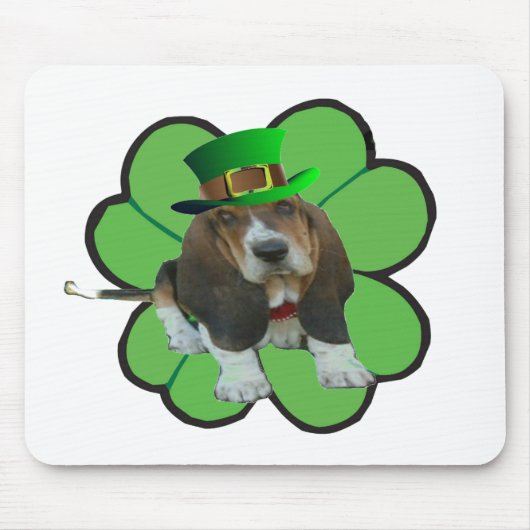 Mousepad Basset Hound Happy St. Patrick's Clover (Vorne)