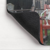 Mousepad mit Basset-Hund in einer schönen Kirche (Ecke)