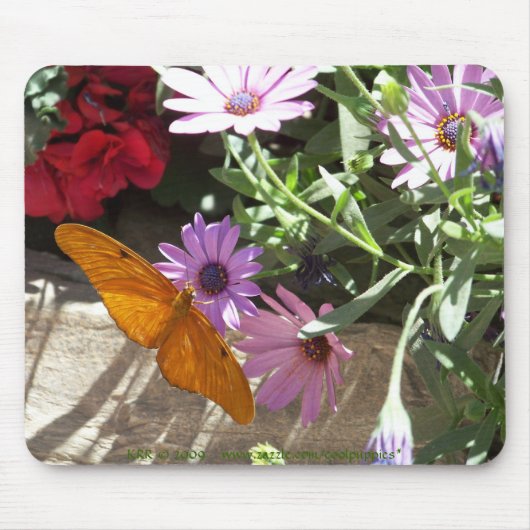 mousepad mit orange Schmetterling und Blumen (Vorne)