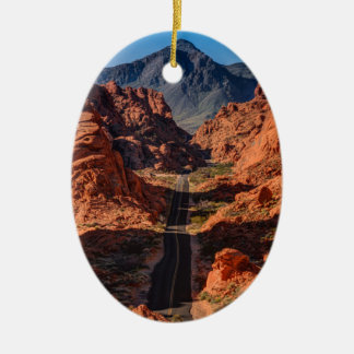 Mouses Behälter-Straße - Tal des Feuers - Nevada Keramik Ornament