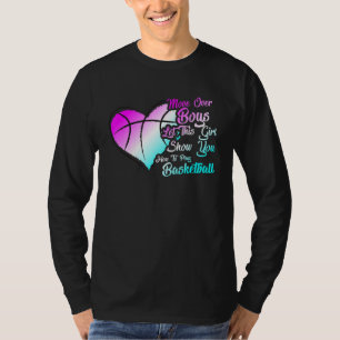 Move Over Boys Girl zeigt dir, wie man Basketbal s T-Shirt