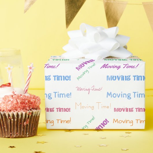 Moving Time farbenfrohe Typografie Muster Geschenkpapier (Geburtstagsparty)