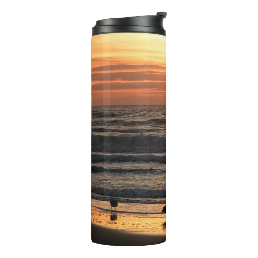 Möwen am Meer bei Sonnenuntergang Thermosbecher (Nach links gedreht)