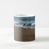 Möwen am Strand Kaffeetasse (Mittel)