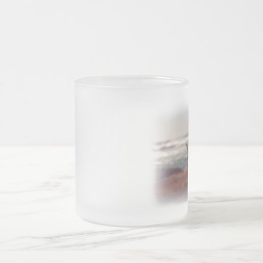 Möwen an der Küste Mattierte Tasse (Mittel)