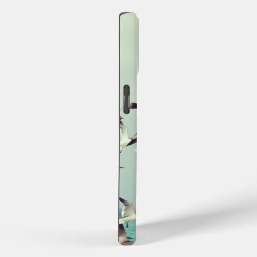 Möwen, die über die Meeresküste fliegen Case-Mate iPhone Hülle (Rückseite / Rechts)