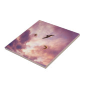 Möwen fliegen in einem Sonnenuntergang Fliese (Seite)