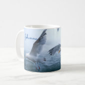 Möwen fliegen über das Meer Kaffeetasse (Vorderseite Links)