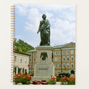 Mozart-Denkmal in Salzburg, Österreich Planer