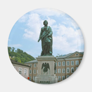 Mozartstatue in Salzburg Magnet