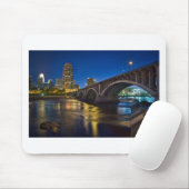 MplsSkyline3rdAveBridgeNightview_rs.jpg Mousepad (Mit Mouse)