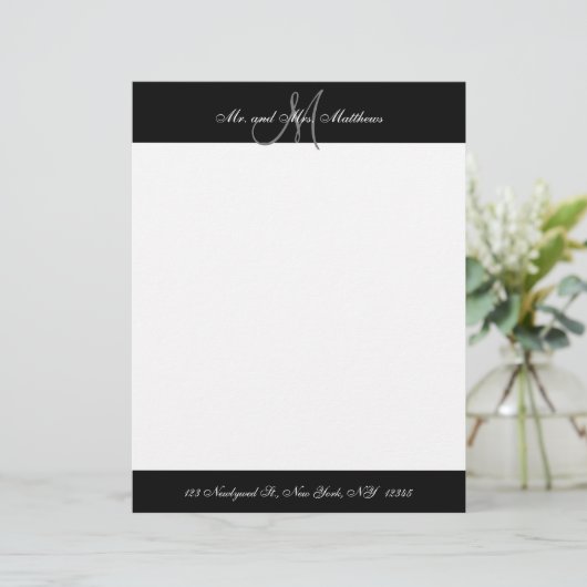 Mr. and Mrs Black and White Monogram Newlyweds Briefbogen (Stehend Vorderseite)