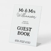 Mr. And Mrs Black and White Wedding Guest Book Sockelschild (Vorderseite)