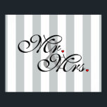 Mr. and Mrs. Click to Customize Color Stripes Poster<br><div class="desc">Achten Sie darauf, die Farbe für die Vorderseite und Rückseite von Produkten mit zwei Seiten oder mehreren Elementen anzupassen. Ändern Sie die Farbe des vertikalen Streifendesigns ganz einfach von ihrem voreingestellten Grauton und Weiß zu einer beliebigen Farbe Ihrer Wahl in einem Schritt. Klicken Sie einfach auf den Knopf "Jetzt anpassen!",...</div>
