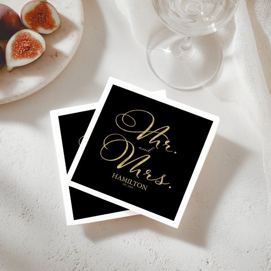 Mr. and Mrs. Elegant Gold Foil Script Wedding Serviette