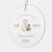 Mr. and Mrs First Christmas Verheiratet Foto Keramik Ornament (Links)