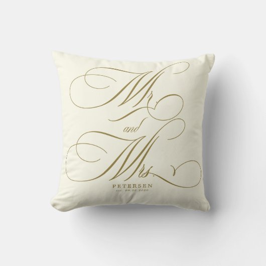 Mr. and Mrs. gold script personalisierte Hochzeit Kissen (Vorderseite)