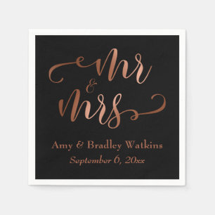 "Mr. and Mrs." Imitats Copper Script auf Black, We Serviette