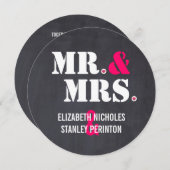 Mr. and Mrs Modern typography black pink wedding Einladung (Vorne/Hinten)