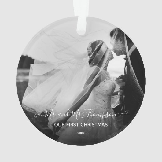 Mr. and Mrs Newlywed Foto Signature Script Ornament (Rückseite)