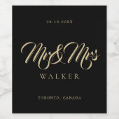 Mr. and Mrs. Script Black Elegant Deko Retro Weddi Weinetikett (Einzelnes Label)