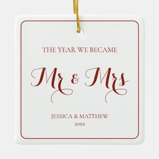 Mr. and Mrs Simple Minimalistisch Red Newlywed Cou Keramikornament (Vorderseite)