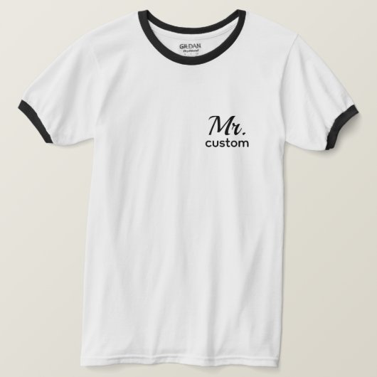 Mr. Custom Name – Personalized Minimalist Men’s T-Shirt (Design vorne)