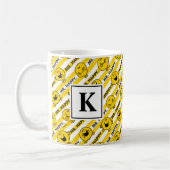 Mr. Happy | Muster der gelben Streifen | Monogramm Kaffeetasse (Links)