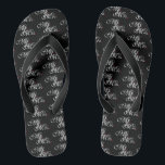 Mr. Husband und Mrs. Husband Ehefrau Seine neuen W Badesandalen<br><div class="desc">Mr. und Mrs. Husband Ehefrau Seine Hers Newly Weds auf einem maßgeschneiderten Set von Flip Flops zu tragen oder zu teilen. 


 
 
 


Verwenden Sie den Link "Diesen Designer Gefragt",  um uns mit Ihren speziellen Designanfragen oder für Hilfe bei Ihren Anpassungsbedürfnissen zu kontaktieren.</div>