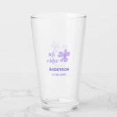Mr & Mrs add family name date year wedding favor g Glas (Rückseite)
