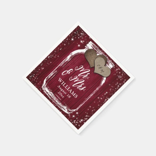 Mr & Mrs Burgundy Wood Mason Jar Barn Wedding Serviette (Ecke)