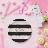 Mr & Mrs. Chic Script Calligraphy Stripes Wedding Pappteller (Party)