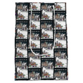 Mr. & Mrs. Claus How it All Began Mittlere Geschenktüte (Rückseite)