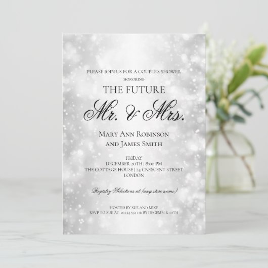 Mr Mrs. Couples Dusche Silver Shimmer Lights Einladung (Stehend Vorderseite)