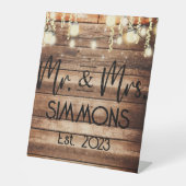 Mr & Mrs Custom Rustic Wedding Sockelschild (Vorderseite)