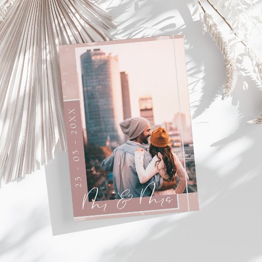 Mr & Mrs Dusty Pink White Script Foto Save The Date