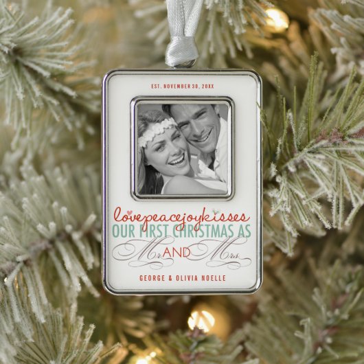 Mr & Mrs. First Christmas Mistletoes Foto Wedding Rahmen-Ornament Silber (Baum)