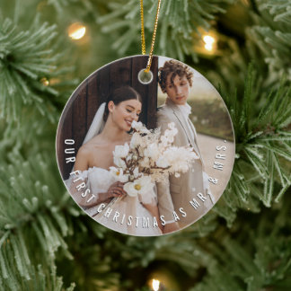Mr & Mrs. First Christmas Simple Text Circle Foto Keramikornament