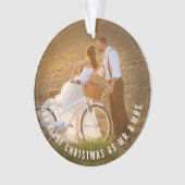 Mr & Mrs. First Christmas Simple Text Circle Foto Ornament (Vorderseite)